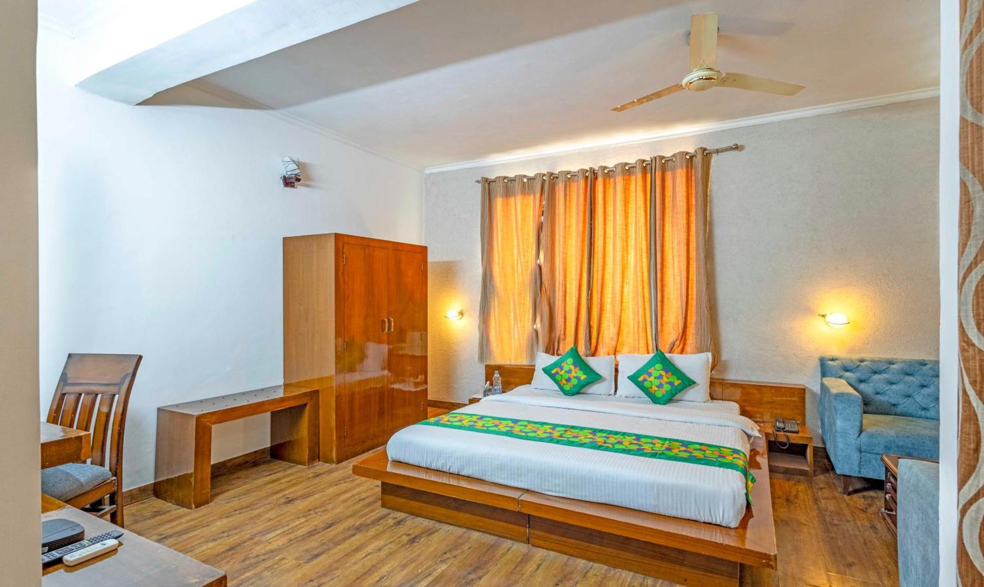 Hotel Treebo Maurice Baddi Exterior foto